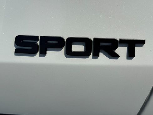 Certified 2026 Honda HR-V Sport image 5