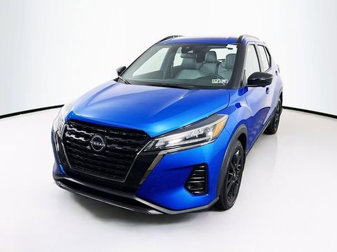 Certified 2024 Nissan Kicks SR w/ SR Premium Package image 3