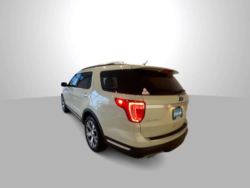 Used 2018 Ford Explorer Platinum image 6