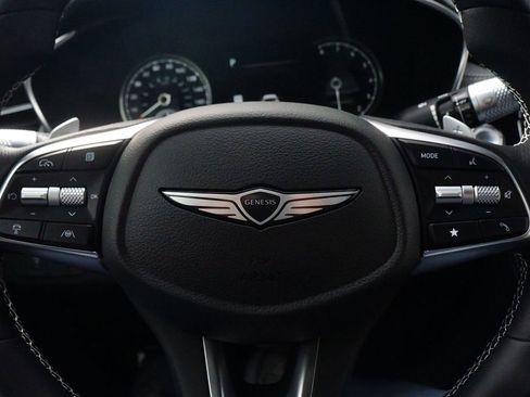 Certified 2025 Genesis G70 3.3T Advanced image 12