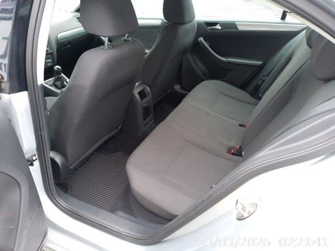 Used 2015 Volkswagen Jetta SE image 20