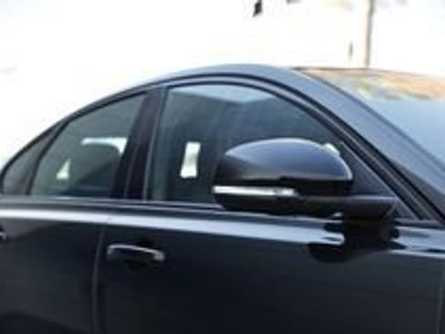 New 2024 Jaguar XF R-Dynamic SE image 27