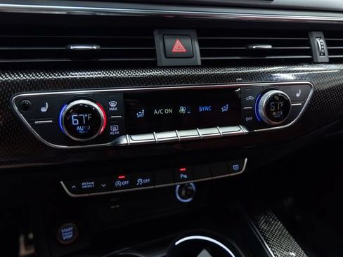 Used 2019 Audi S4 Premium Plus w/ Premium Plus Package AWD/4WD image 19