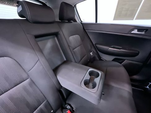 Used 2019 Kia Sportage LX FWD image 38