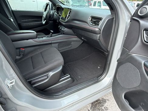 Used 2025 Dodge Durango GT AWD/4WD image 19