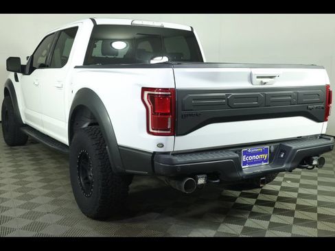 Used 2018 Ford F150 Raptor w/ Equipment Group 802A Luxury AWD/4WD image 6