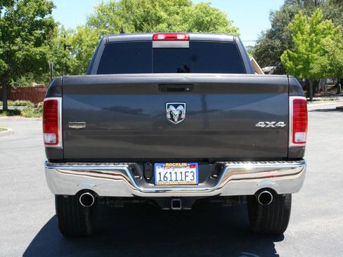 Used 2017 RAM 1500 Laramie AWD/4WD image 6