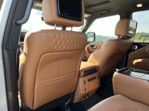 Used 2023 INFINITI QX80 Sensory w/ Cargo Package AWD/4WD image 36