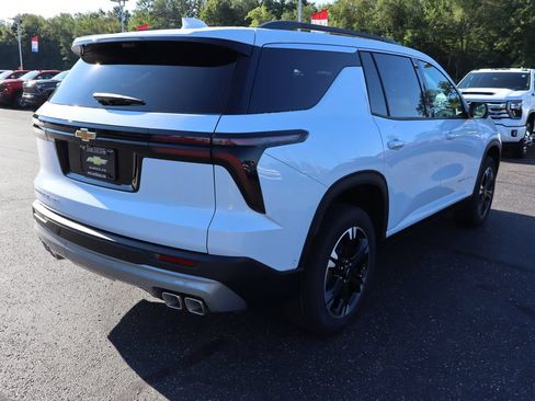 New 2027 Chevrolet Traverse LT w/ Enhanced Driving Package AWD/4WD image 35