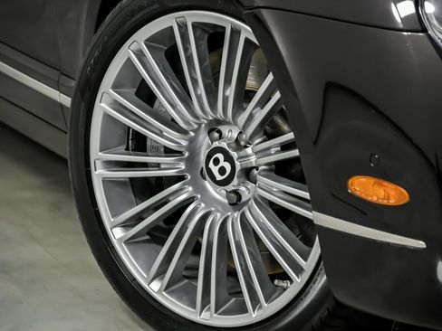 Used 2012 Bentley Flying Spur Flying Spur Speed image 3