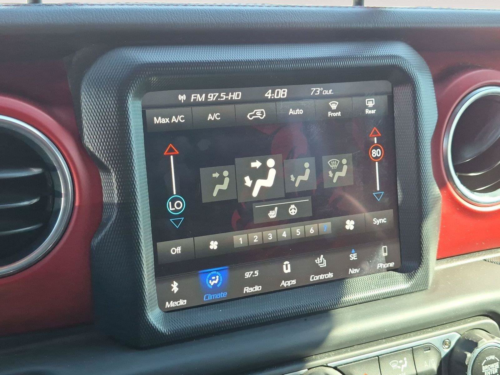 Used 2018 Jeep Wrangler Unlimited Rubicon AWD/4WD image 9