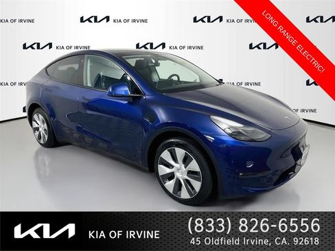 Used 2022 Tesla Model Y Long Range AWD/4WD image 1