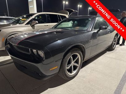 Used 2010 Dodge Challenger SE