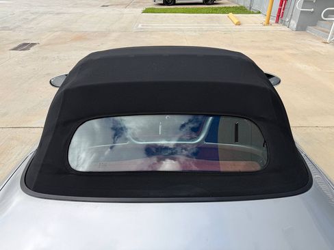 Used 1997 Porsche Boxster RWD image 6