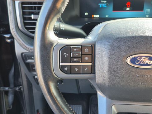 Used 2023 Ford F150 Lightning Lariat AWD/4WD image 19