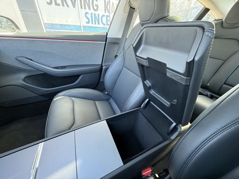 Used 2025 Tesla Model 3 Long Range image 26