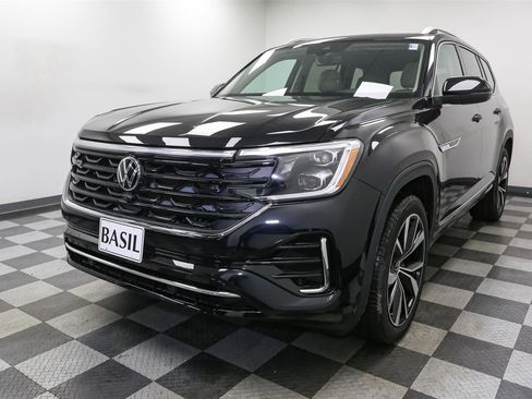 New 2026 Volkswagen Atlas SEL Premium R-Line image 4