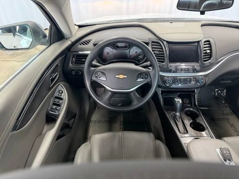 Used 2019 Chevrolet Impala LS FWD image 16