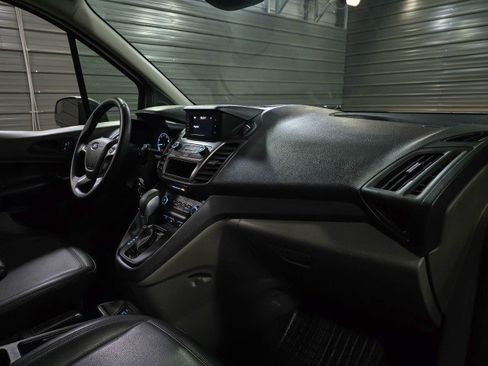 Used 2022 Ford Transit Connect XL image 14
