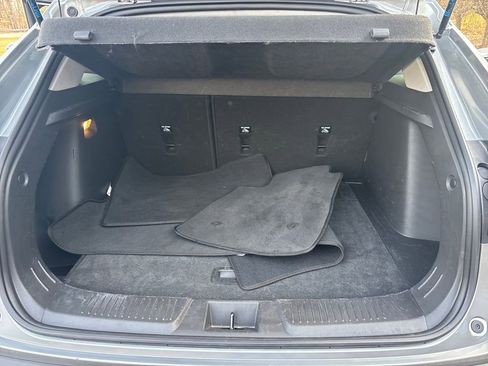 Used 2025 Chevrolet Trax LT image 29