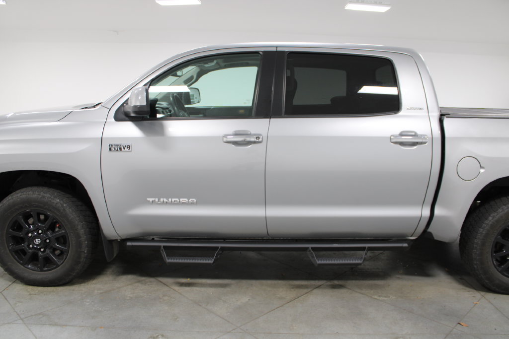 Used 2018 Toyota Tundra Limited w/ Limited Premium Package AWD/4WD image 6