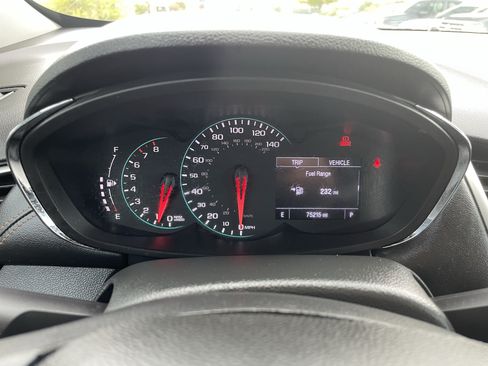 Used 2018 Chevrolet Trax LT w/ LT Convenience Package FWD image 26