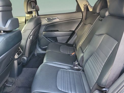 Used 2023 Kia Sportage SX FWD image 10