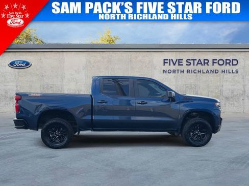 Used 2021 Chevrolet Silverado 1500 LT Trail Boss image 10