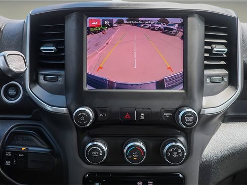 Used 2022 RAM 2500 Big Horn image 15