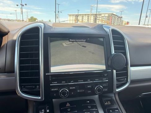 Used 2011 Porsche Cayenne Turbo AWD/4WD image 17