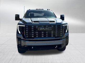 Used 2024 GMC Sierra 2500 Denali Ultimate AWD/4WD video 2