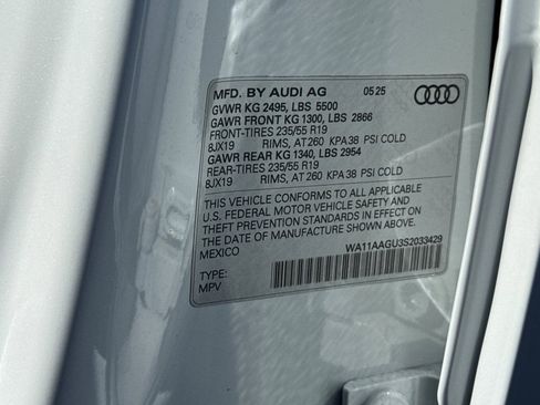 New 2025 Audi Q5 Premium AWD/4WD image 27