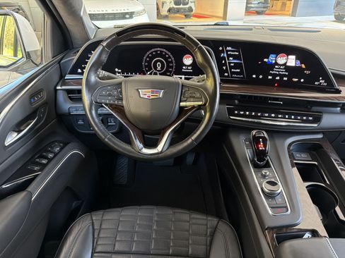 Used 2023 Cadillac Escalade ESV Sport Platinum w/ LPO, ONYX Package AWD/4WD image 29