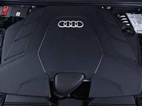 Used 2026 Audi Q8 Premium Plus AWD/4WD image 25