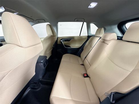Used 2023 Toyota RAV4 LE image 28