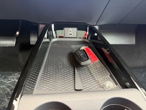 New 2025 Ford Mustang Mach-E Premium image 31