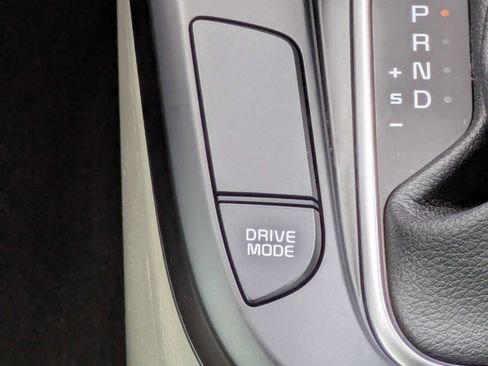 Certified 2023 Kia Soul LX w/ Option Group 015 FWD image 21