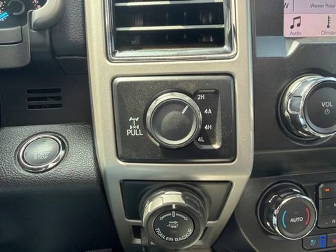 Used 2019 Ford F150 Lariat AWD/4WD image 25