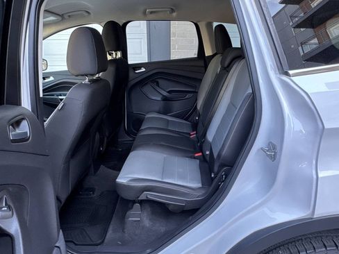Used 2016 Ford Escape SE AWD/4WD image 25