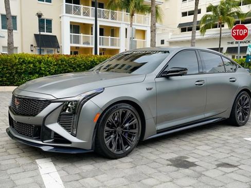 Used 2025 Cadillac CT5 V Blackwing w/ LE Monstre Special Edition RWD image 8