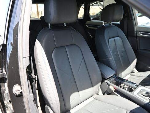 Used 2020 Audi Q3 2.0T Premium Plus w/ Premium Plus Package AWD/4WD image 52