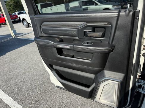 Used 2020 RAM 3500 Limited AWD/4WD image 9