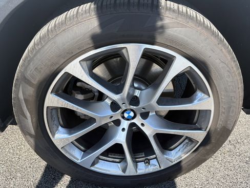 Certified 2024 BMW X5 xDrive40i w/ Parking Assistance Package AWD/4WD image 13