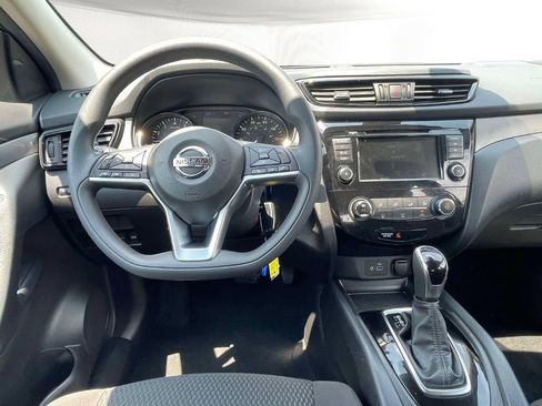 Used 2020 Nissan Rogue Sport S AWD/4WD image 13