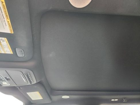 Used 2024 Ford F250 Platinum w/ FX4 Off-Road Package image 25