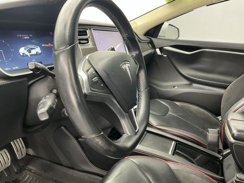 Used 2014 Tesla Model S image 16