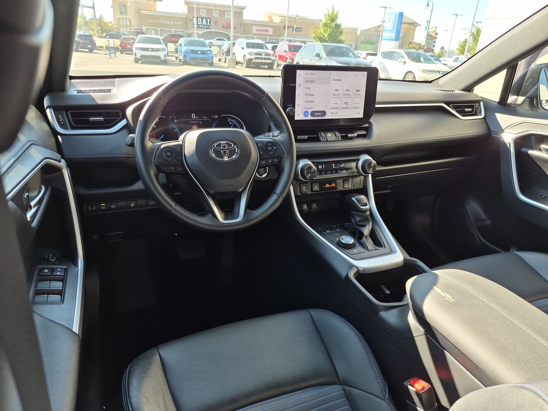 Used 2023 Toyota RAV4 XSE w/ XSE Grade Weather Package AWD/4WD image 31