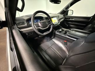 Used 2024 Jeep Wagoneer Series II video 2