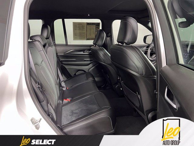 Used 2023 Jeep Grand Cherokee Altitude RWD image 22
