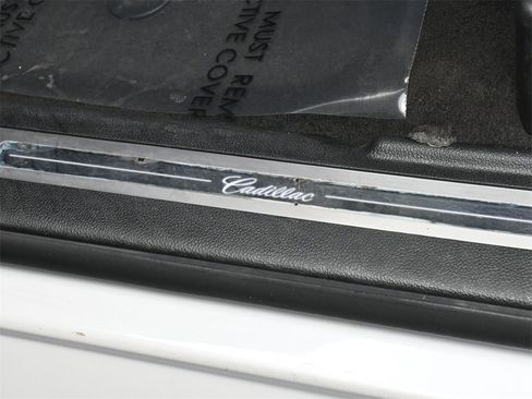 Used 2020 Cadillac Escalade ESV 2WD image 20